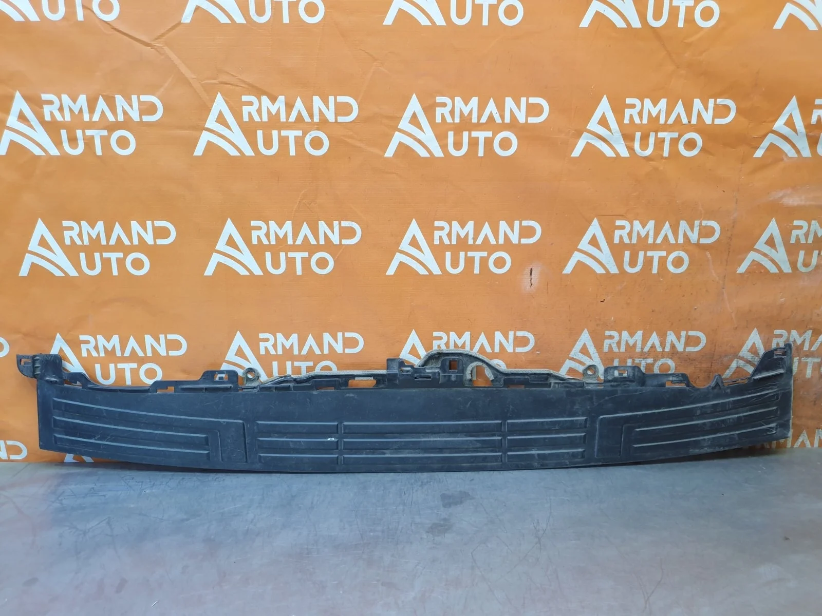 Накладка бампера верхняя Toyota Land Cruiser Prado 2009-нв 150