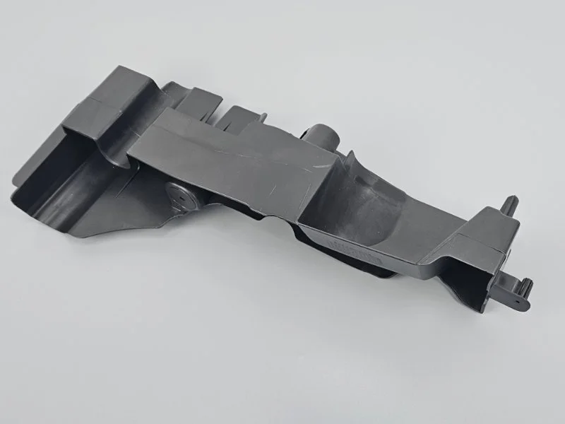 Кронштейн бампера Mercedes-Benz Sprinter W906