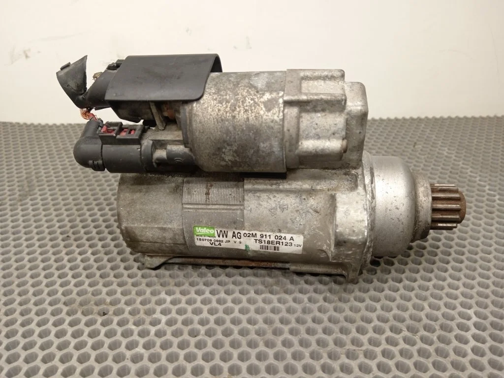 Стартер Volkswagen Tiguan 2009 5N