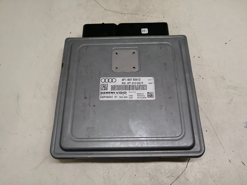 Блок управления двигателем Audi A6 2006 C6