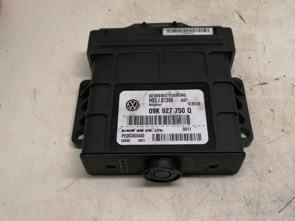 Блок управления акпп Volkswagen Transporter 2008 T5