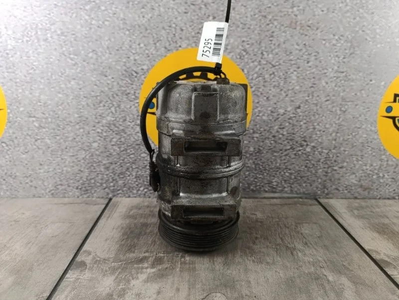 Компрессор кондиционера Volvo S60 2003