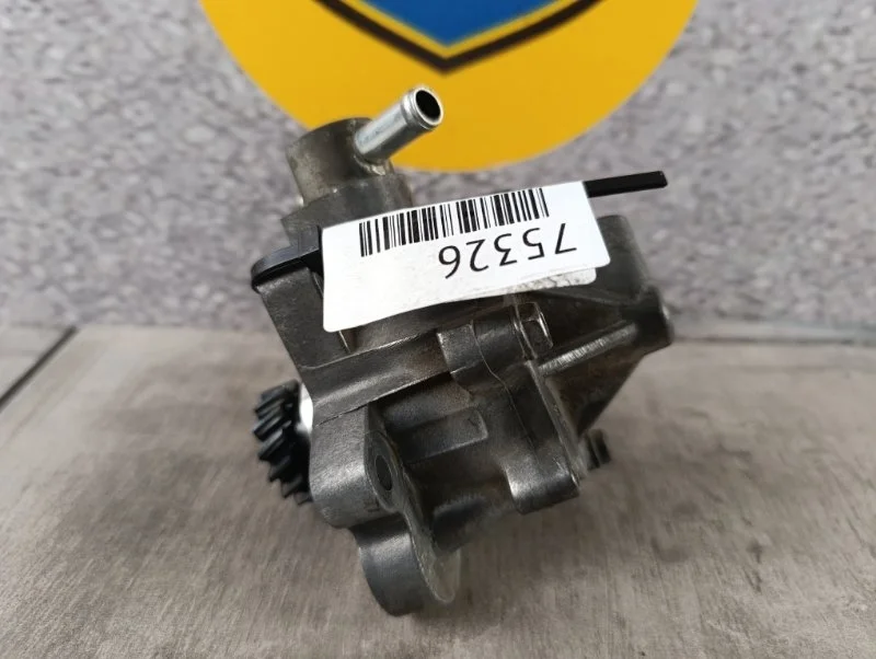 Вакуумный насос тормозной Mitsubishi Pajero 4 2009 V98W