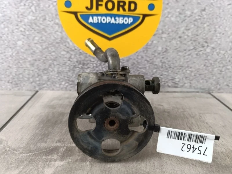 Насос гидроусилителя Mitsubishi Montero Sport 2004 K96W