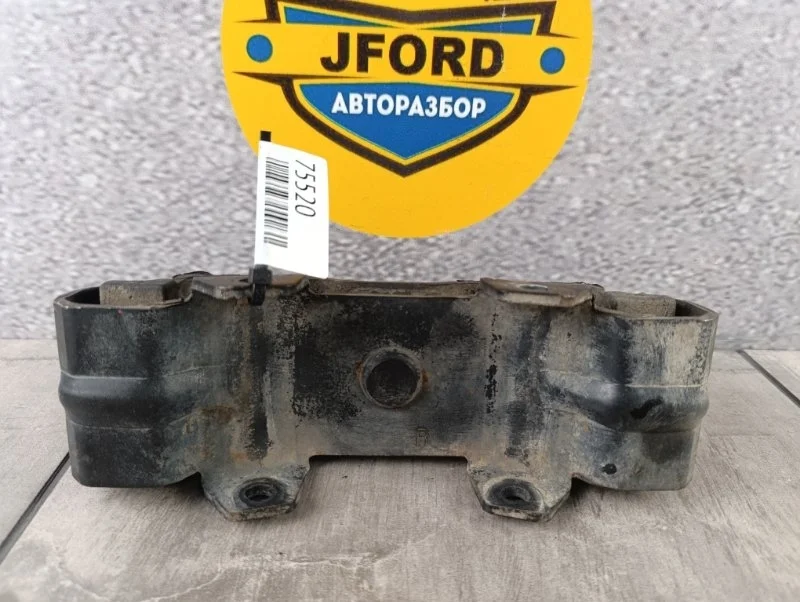 Подушка мкпп Mitsubishi L200 2013 KB4T