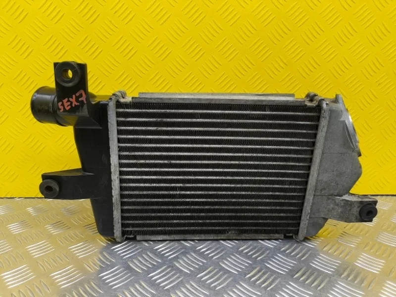 Интеркулер Mitsubishi L200 (2006-2015) 2006 MN135001 ПИКАП 2.5 D 4D56
