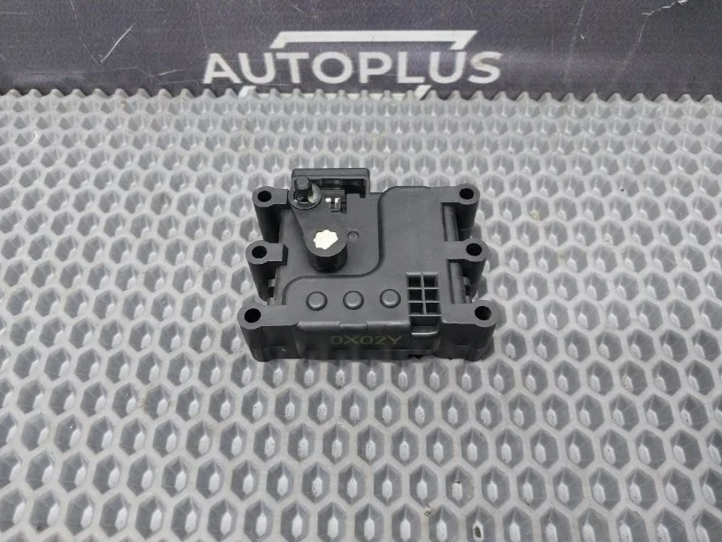 Сервопривод заслонки печки Mazda Cx7 2006-2009 GP9A61A60 2.3 L3-VDT