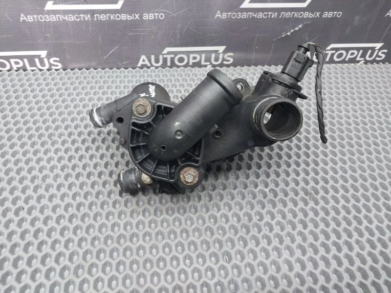 Корпус термостата Volkswagen Golf 2007 032121111BA ХЕТЧБЕК 1.4 BCA