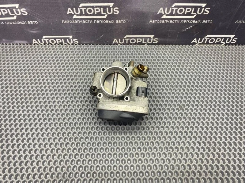 Дроссельная заслонка Opel Astra H 2013 55560398 3 ХЭТЧЕБЕК 1.6 Z16XER