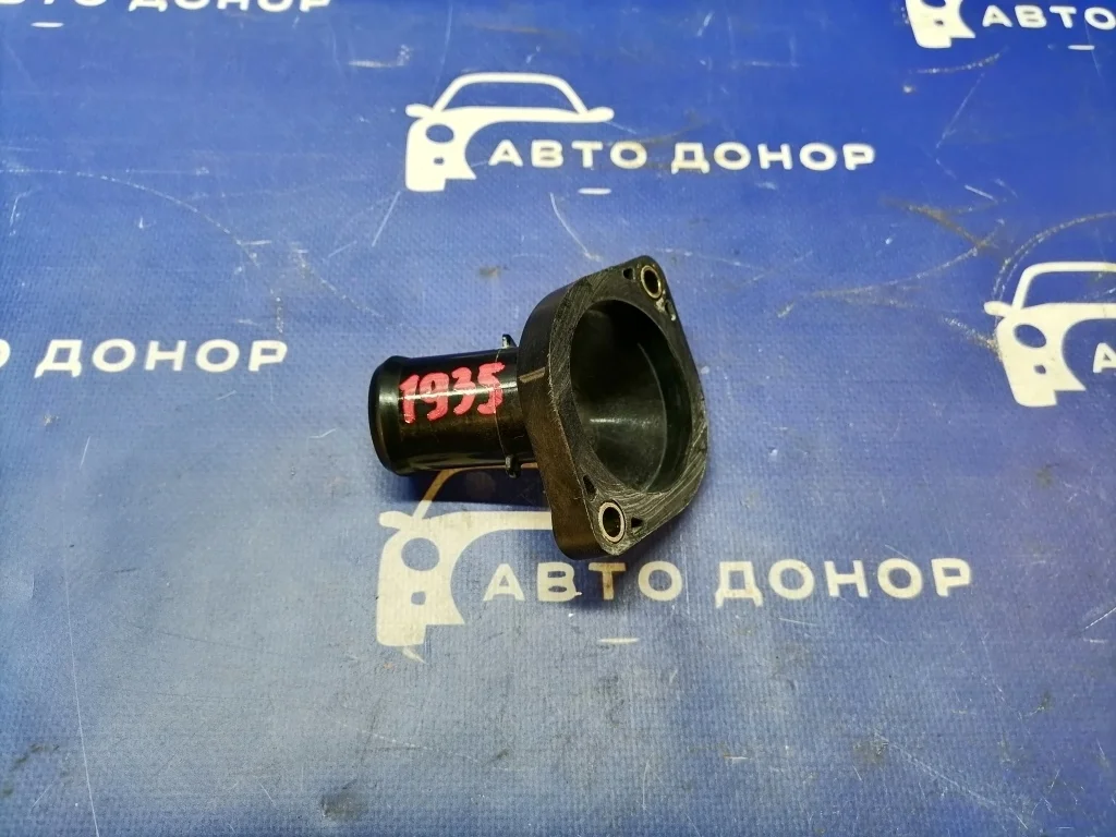 корпус термостата TOYOTA COROLLA RUNX NZE121 1NZFE