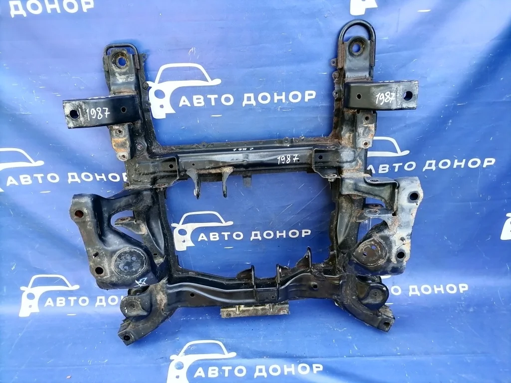 балка под двс SUZUKI ESCUDO TD54W J20A