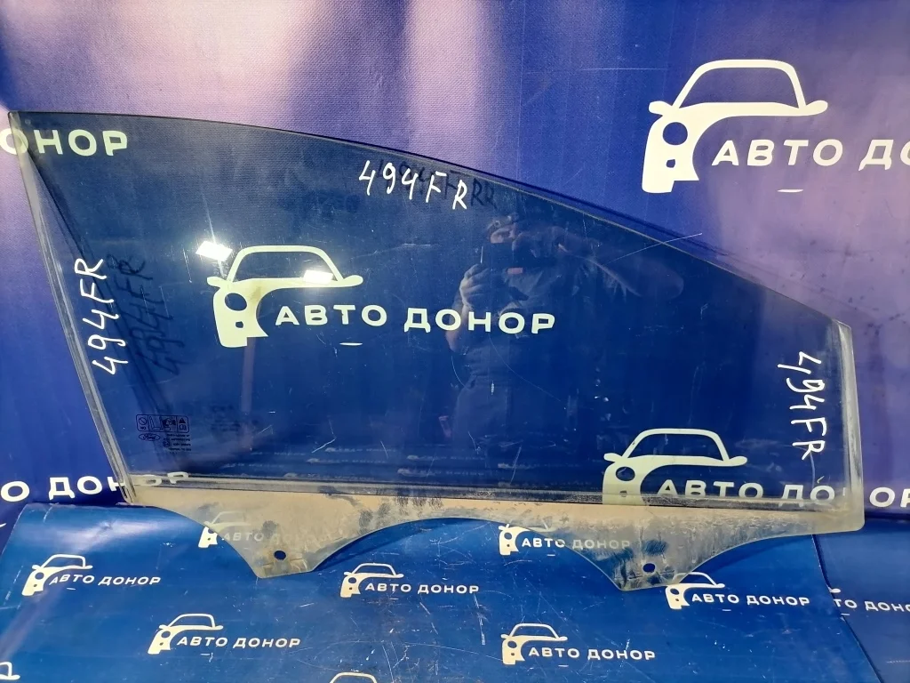 стекло FORD FOCUS CB8 -