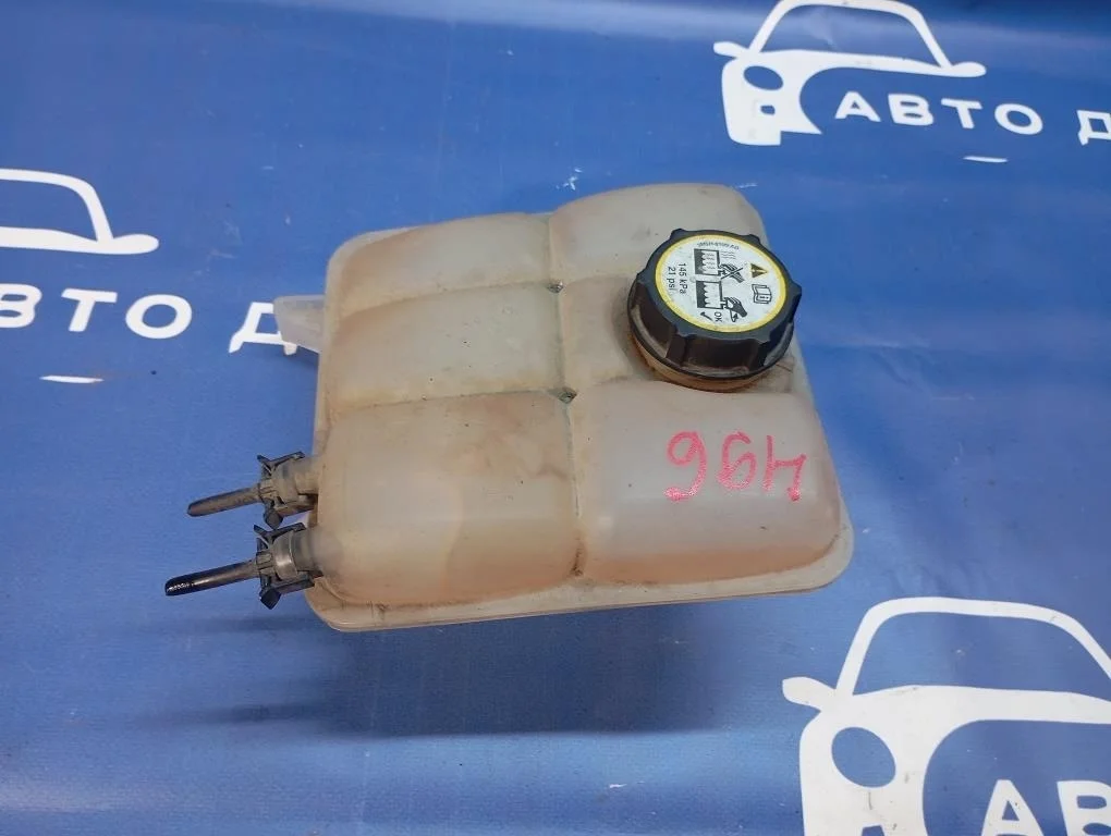 бачок расширительный FORD FOCUS CB8 -