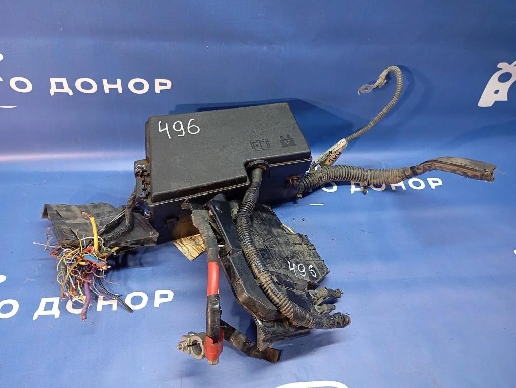 блок предохранителей FORD FOCUS CB8 IQDB - 1695809, 1793284