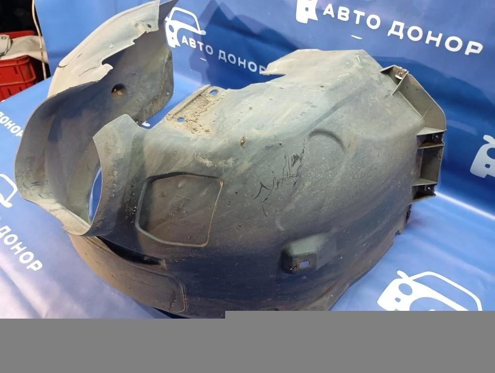 подкрылок FORD FOCUS CB8 IQDB