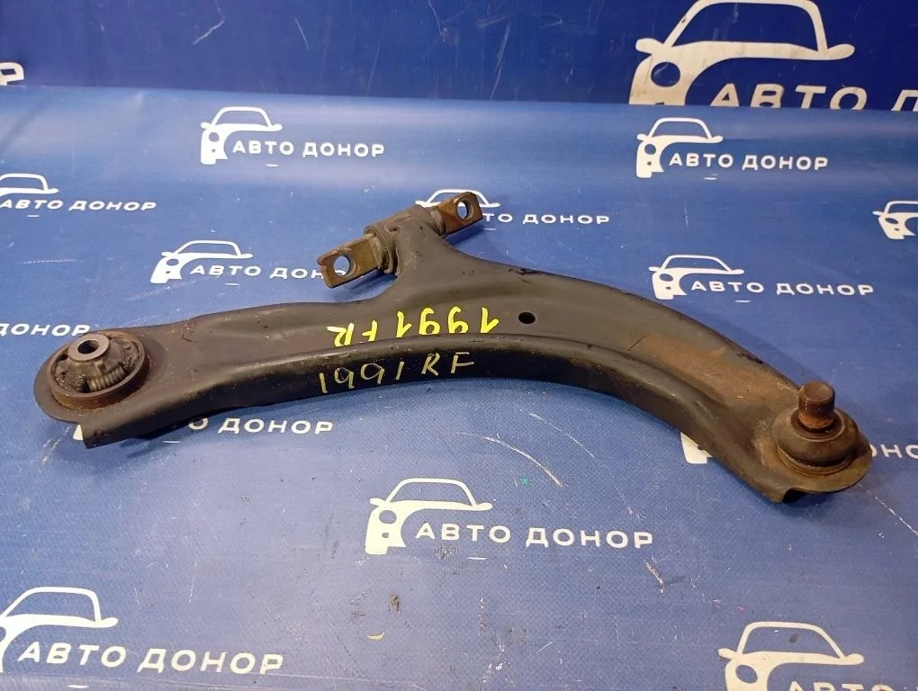 рычаг NISSAN SERENA C26 MR20DD