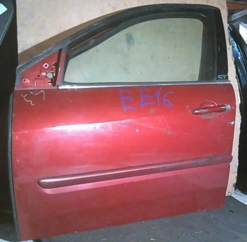 Дверь Renault Laguna 801010025R 3, передняя левая