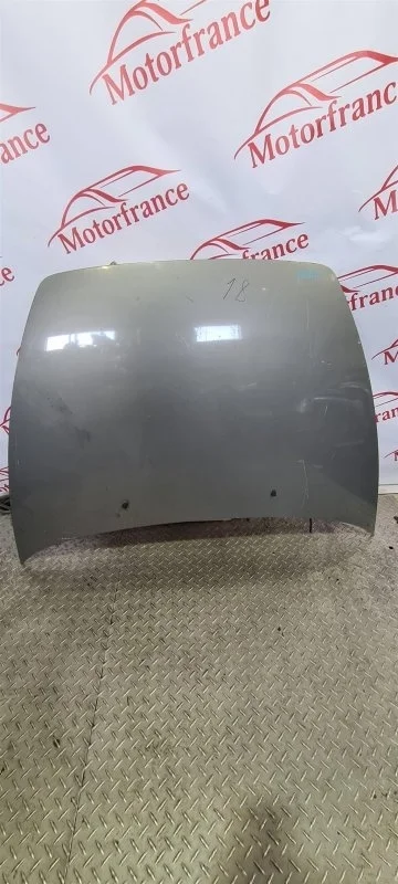 Капот Volvo V50 31371415