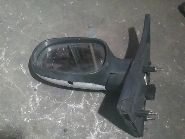Зеркало электрическое Renault Scenic 1999-2002 7700431542 1, левое