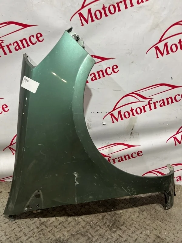 Крыло Renault Clio 8200256118, переднее правое