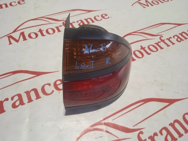 Фонарь задний Renault Laguna 1999-2001 7700420123 1, задний правый