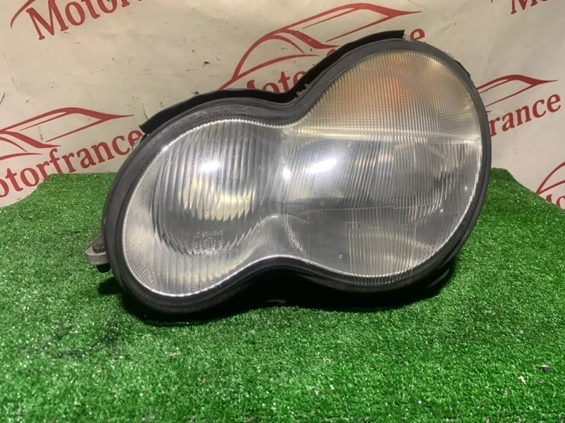 Фара галогеновая Mercedes-benz C-Class 2038200161 W203, левая