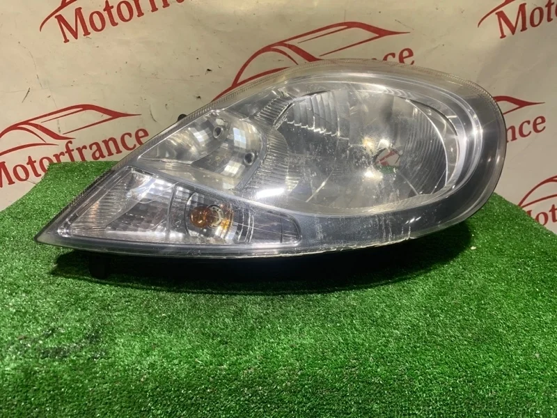 Фара галогеновая Renault Trafic 8200701354 2, левая
