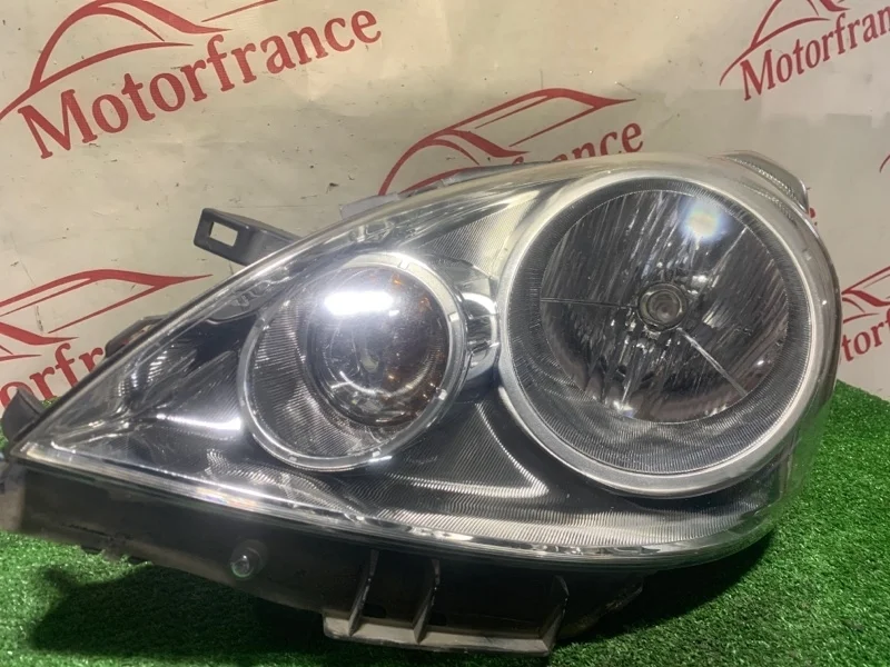 Фара галогеновая Nissan Note 26060BH10B E11, левая