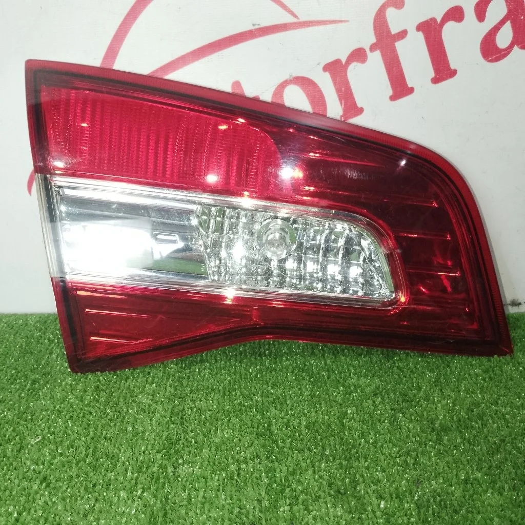 Фонарь задний внутренний левый Renault Koleos 26555JY05A 1, задний левый