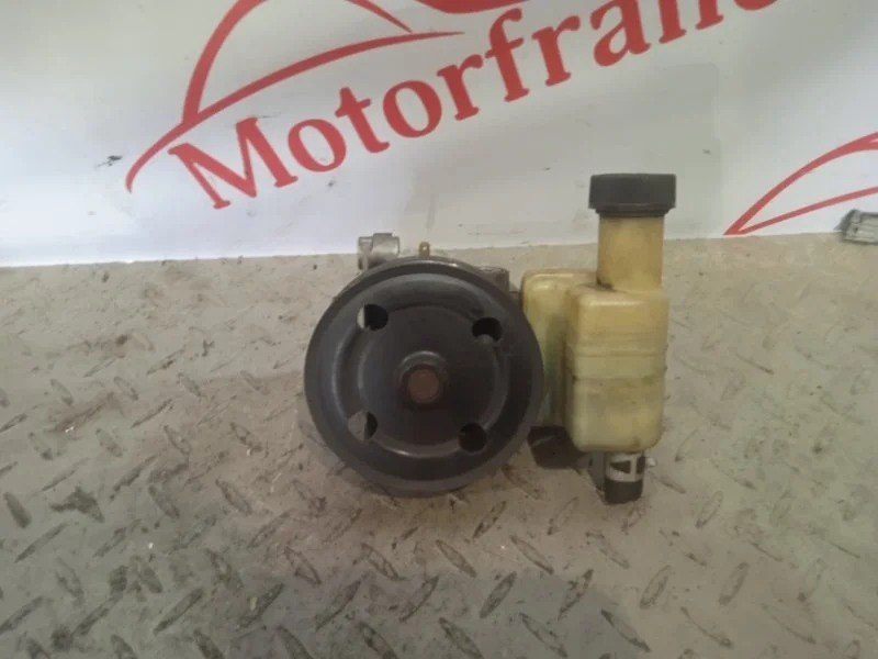 Насос гидроусилителя руля Mazda CX-7 EG2132600A 2.3 L3-VDT