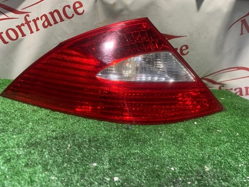 Фонарь задний Mercedes-benz CLS-Class 2198200164 C219, левый