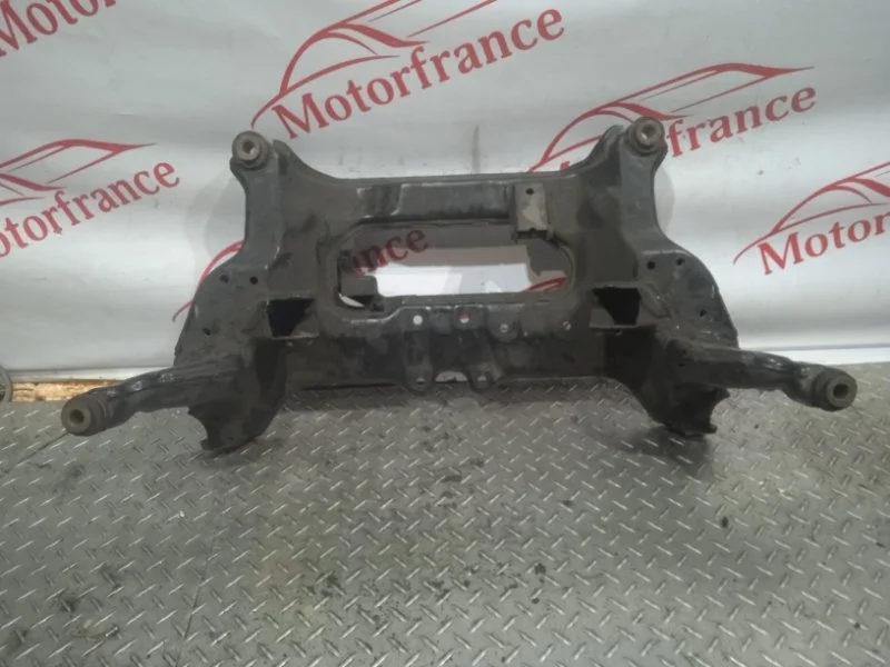 Подрамник передний Nissan X-Trail 54400EQ500 T30