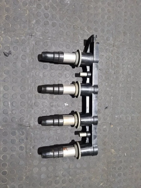 Катушка зажигания CHEVROLET Aveo 96476979 T300 F16D4