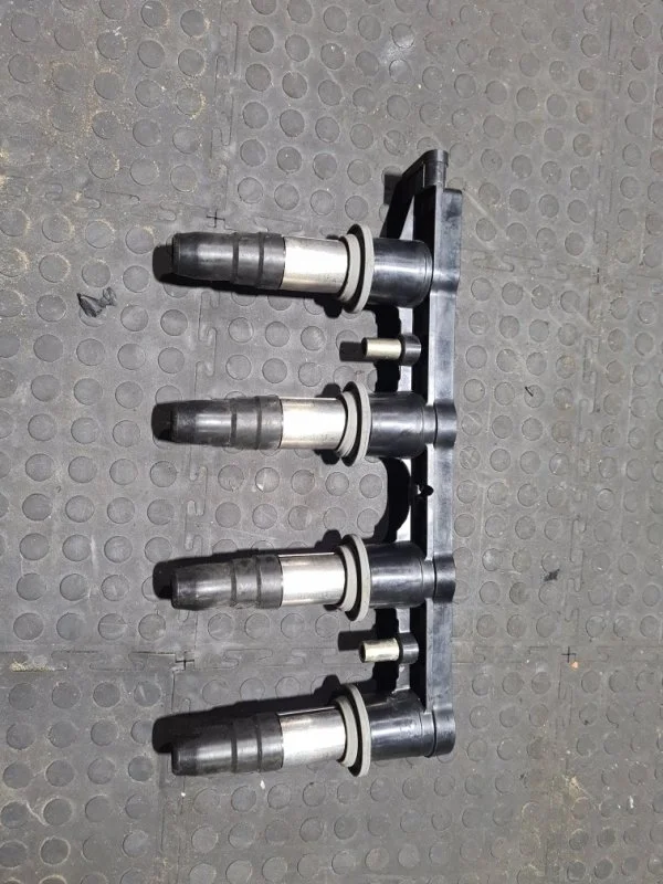 Катушка зажигания CHEVROLET Aveo 96476979 T300 F16D4