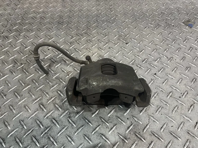 Суппорт тормозной FORD Fusion 1478474 1, передний правый