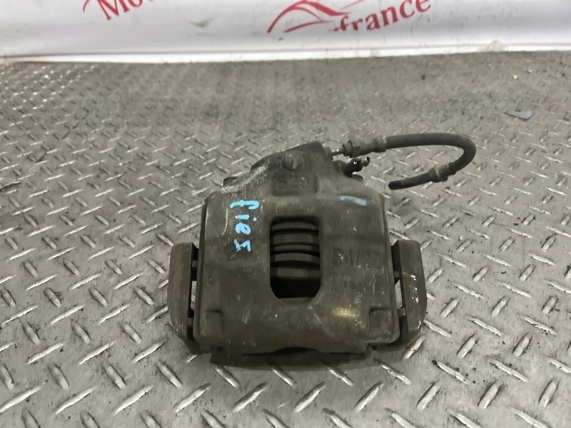 Суппорт тормозной FORD Fiesta 1478500 MK5, передний левый