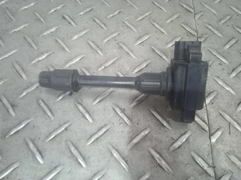 Катушка зажигания Nissan Maxima 2000-2006 224482Y006 CA33 3.0 VQ30