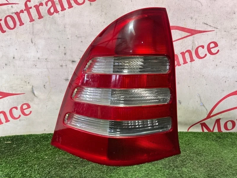 Фонарь задний Mercedes-benz C-Class A2038201164 W203, левый