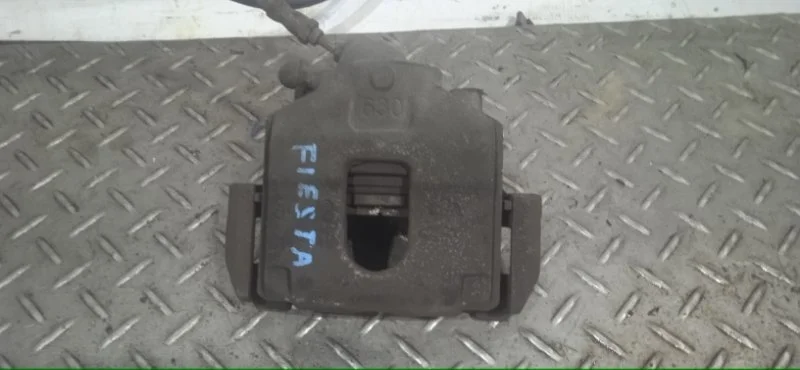 Суппорт тормозной Ford Fusion 1478474 1, передний правый