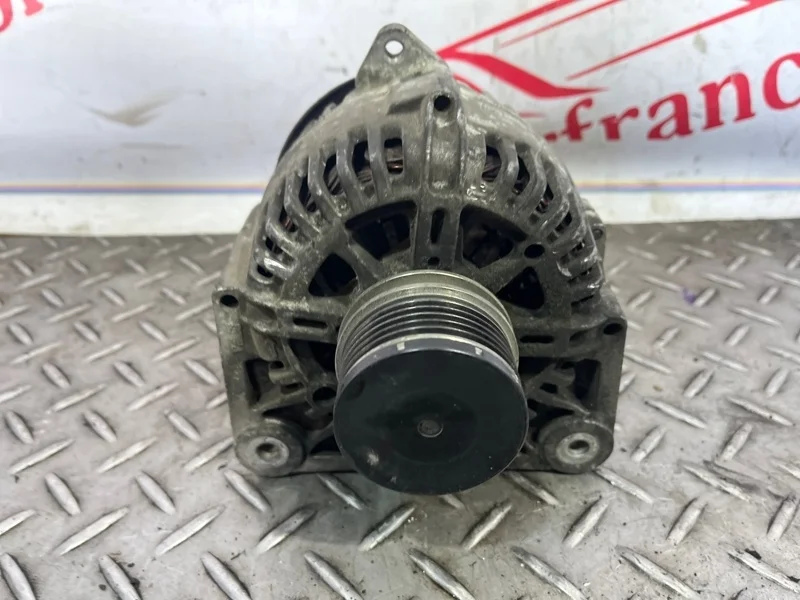 Генератор Renault Megane 8200100907 2 K4M