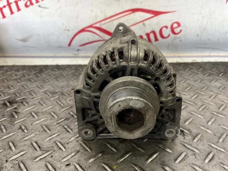 Генератор Renault Megane 8200100907 2 K4M