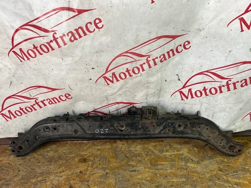 Панель передняя Renault Megane 2002-2009 8200137494