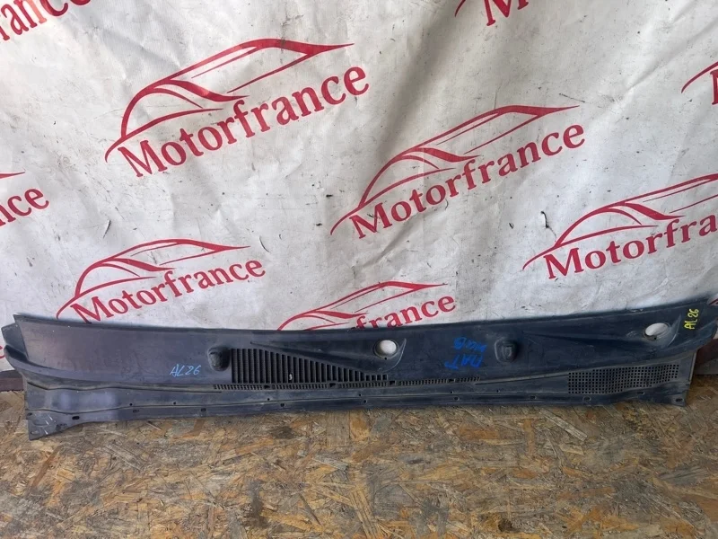 Жабо Nissan Pathfinder 2004-2013 66862EB400 R51