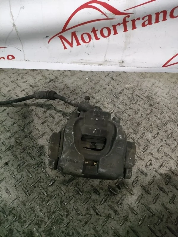 Суппорт тормозной Ford Mondeo 2008 1583139 4, передний правый