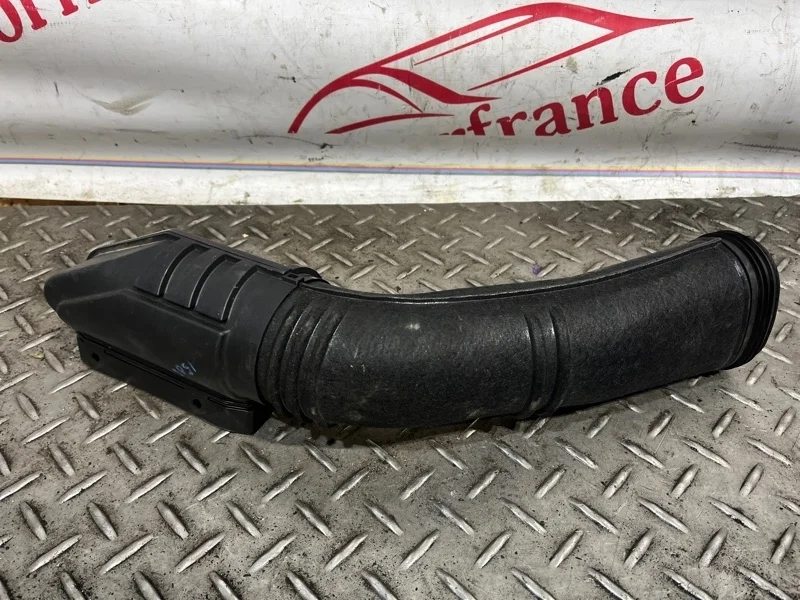 Воздухозаборник Kia XCeed 2020 28210F2000 1