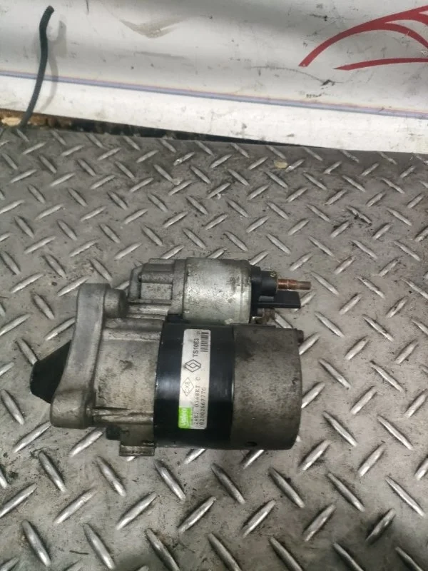 Стартер Nissan Almera 2016 8200266777 G15 K4M 1.6 16V