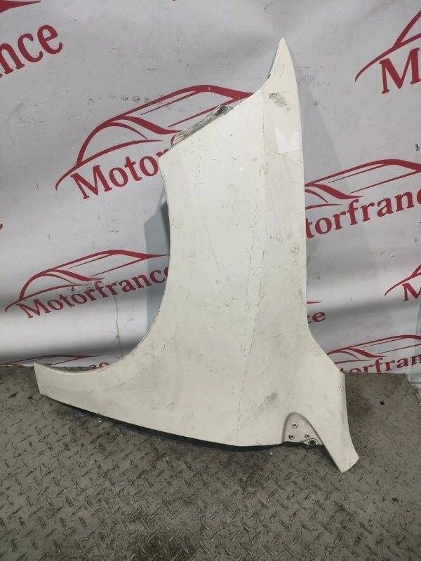 Крыло Renault Fluence 2010 631011341R 1, переднее левое