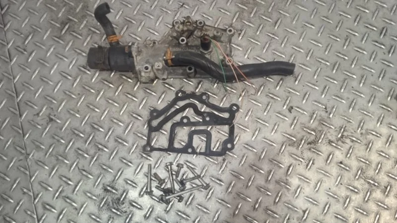 Корпус термостата Renault Megane 7700600514 2 K4M