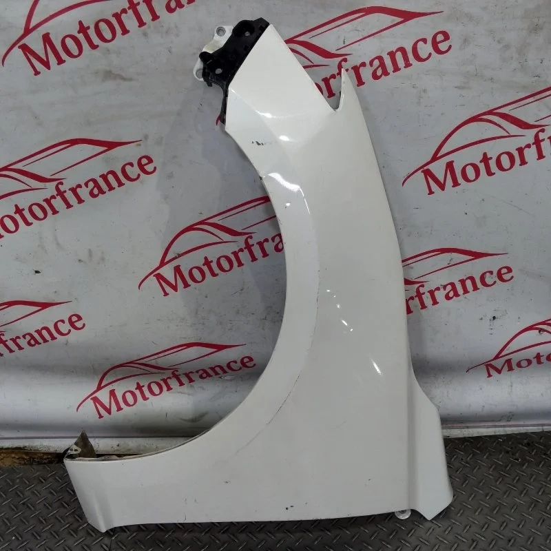 Крыло Mazda Mazda3 2013 B45A52211B BM, переднее левое