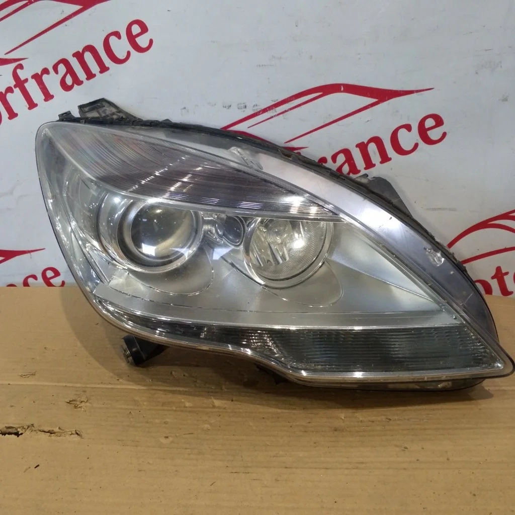 Фара ксеноновая Mercedes-benz R-Class 2012 A2518203661 W251, правая